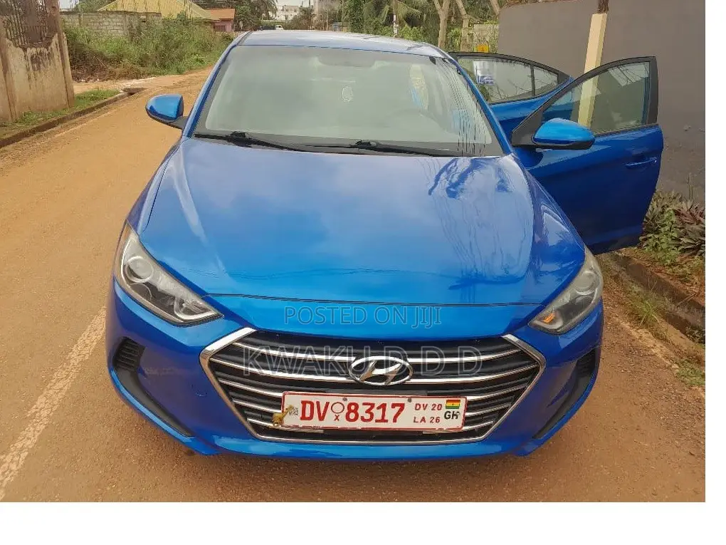 Hyundai Elantra SE Sedan FWD (2.0L 4cyl 6M) 2017 Blue
