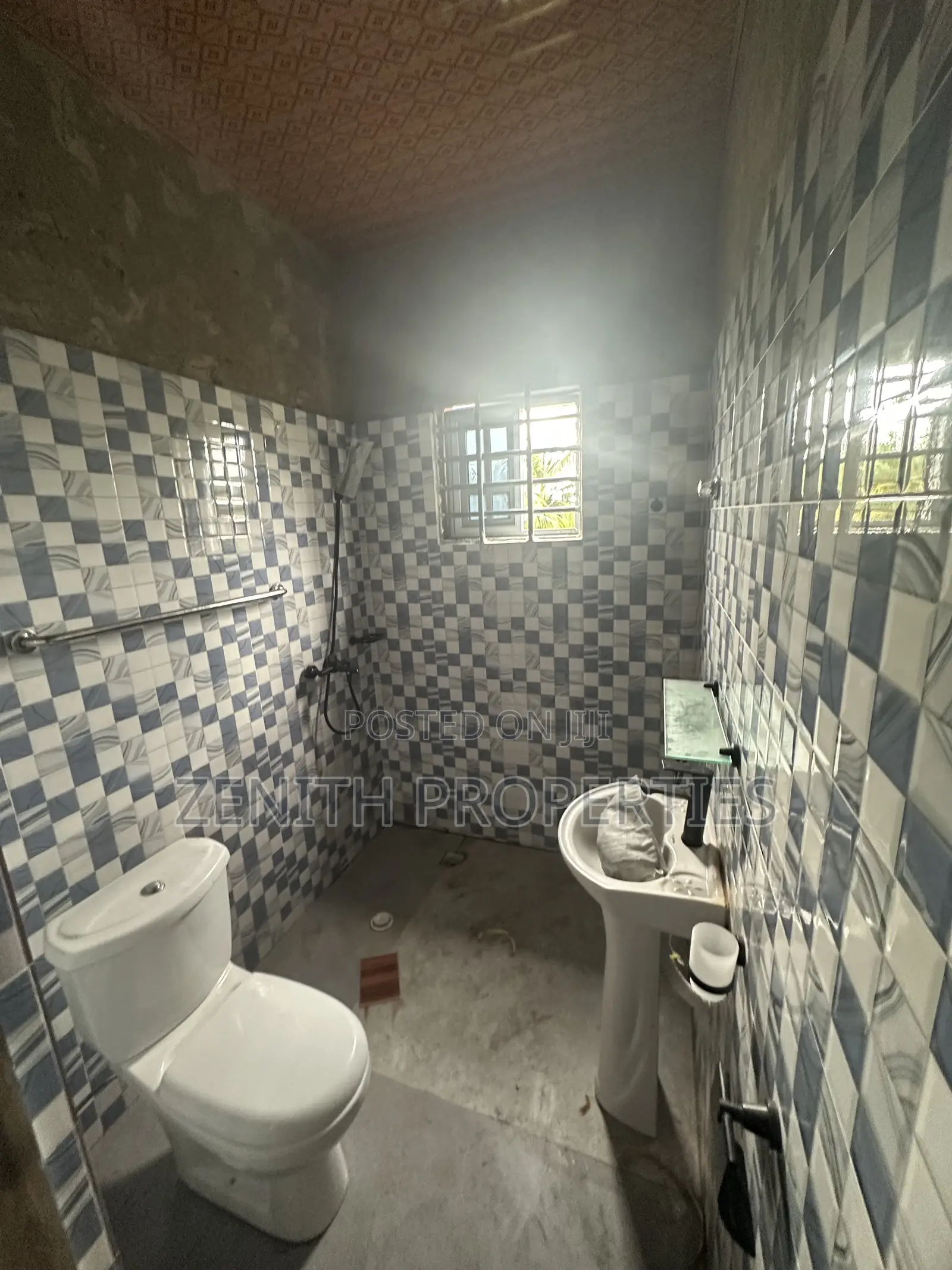 1bdrm Apartment in Zenith Realty, Old Barrier for rent