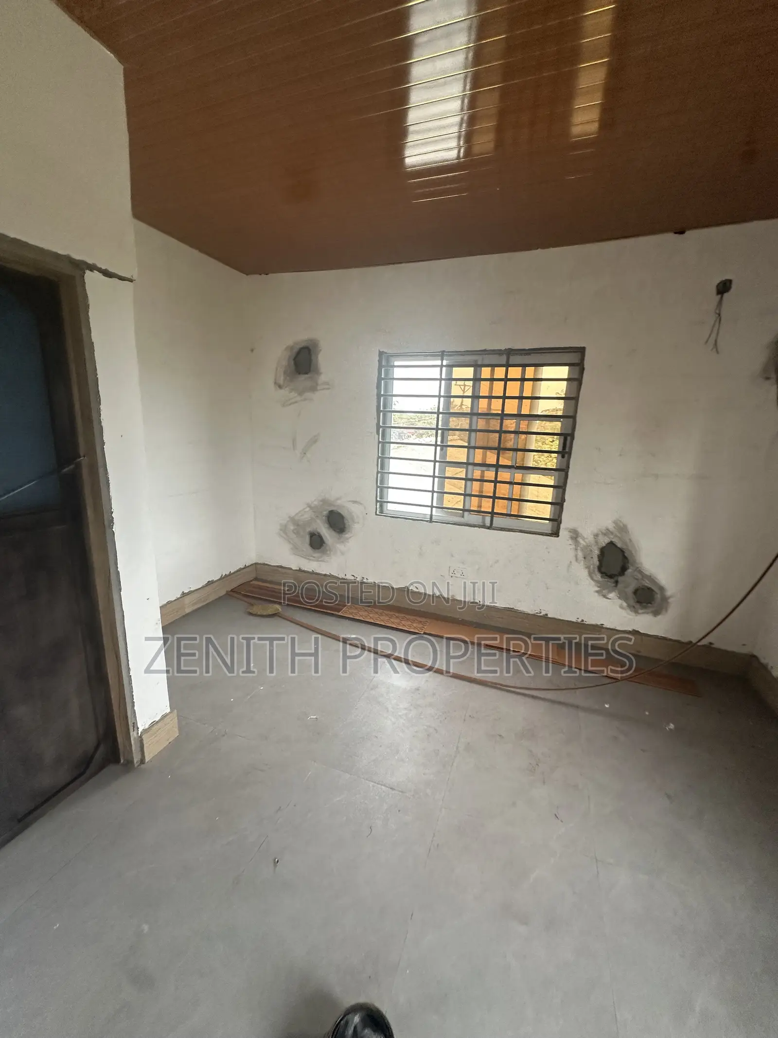 1bdrm Apartment in Zenith Realty, Old Barrier for rent