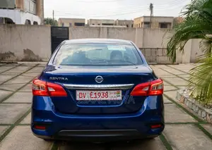 Nissan Sentra S 2018 Blue