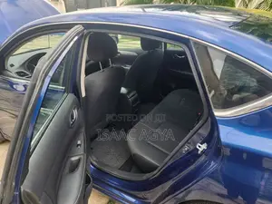 Nissan Sentra S 2018 Blue