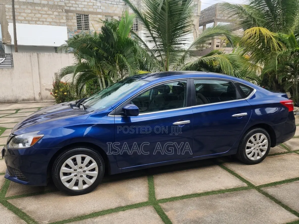 Nissan Sentra S 2018 Blue