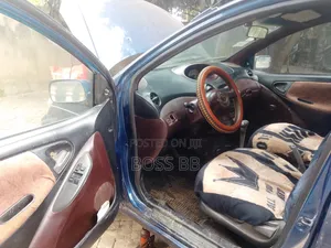 Toyota Echo Sedan 2005 Blue