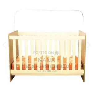 Wooden Baby Crib With Mattress for Sale
