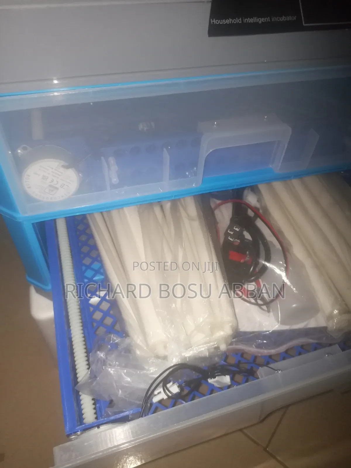 140 Capacity Eggs Incubator for Sale.