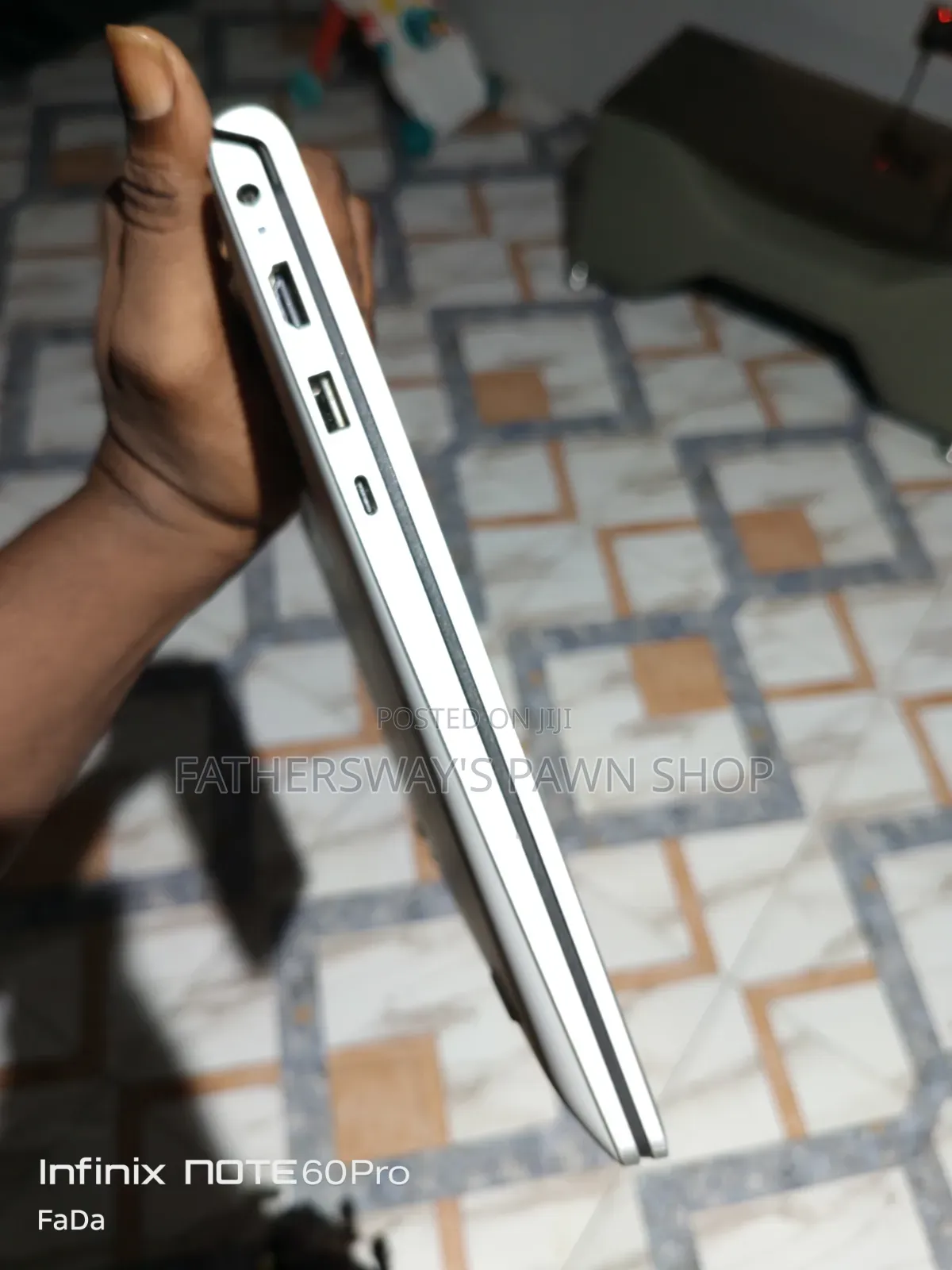Laptop Dell Inspiron 15 8GB Intel Core i5 SSD 256GB