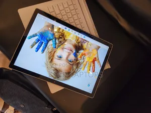 Laptop Microsoft Surface Book 2 16GB Intel Core i7 SSD 512GB