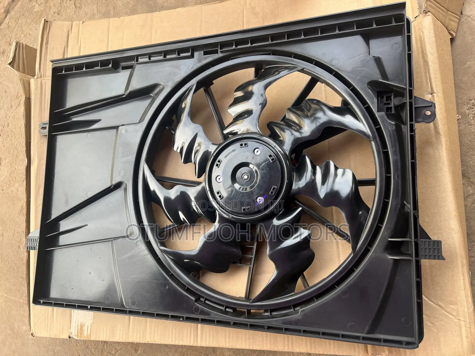 Hyundai Santa Fe 2023 2024 2025 Radiator Fan