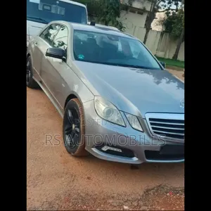 Mercedes-Benz E350 2009 Silver