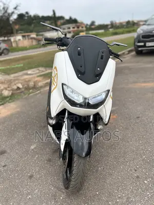 Yamaha NMAX 155 2022 White