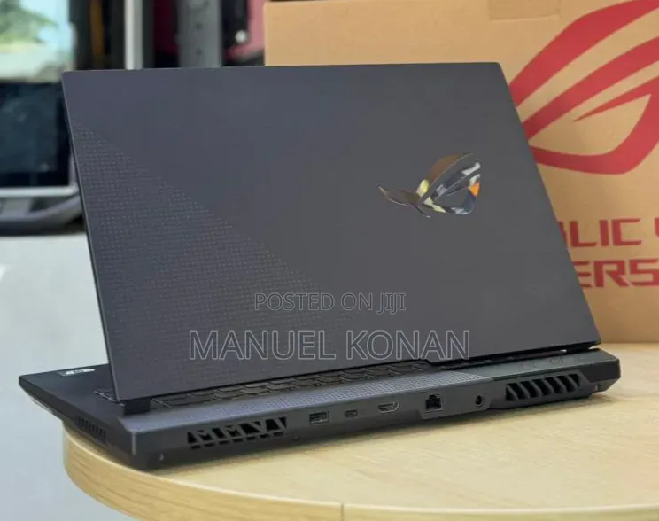 New Laptop Asus 16GB AMD Ryzen 9 SSD 512GB