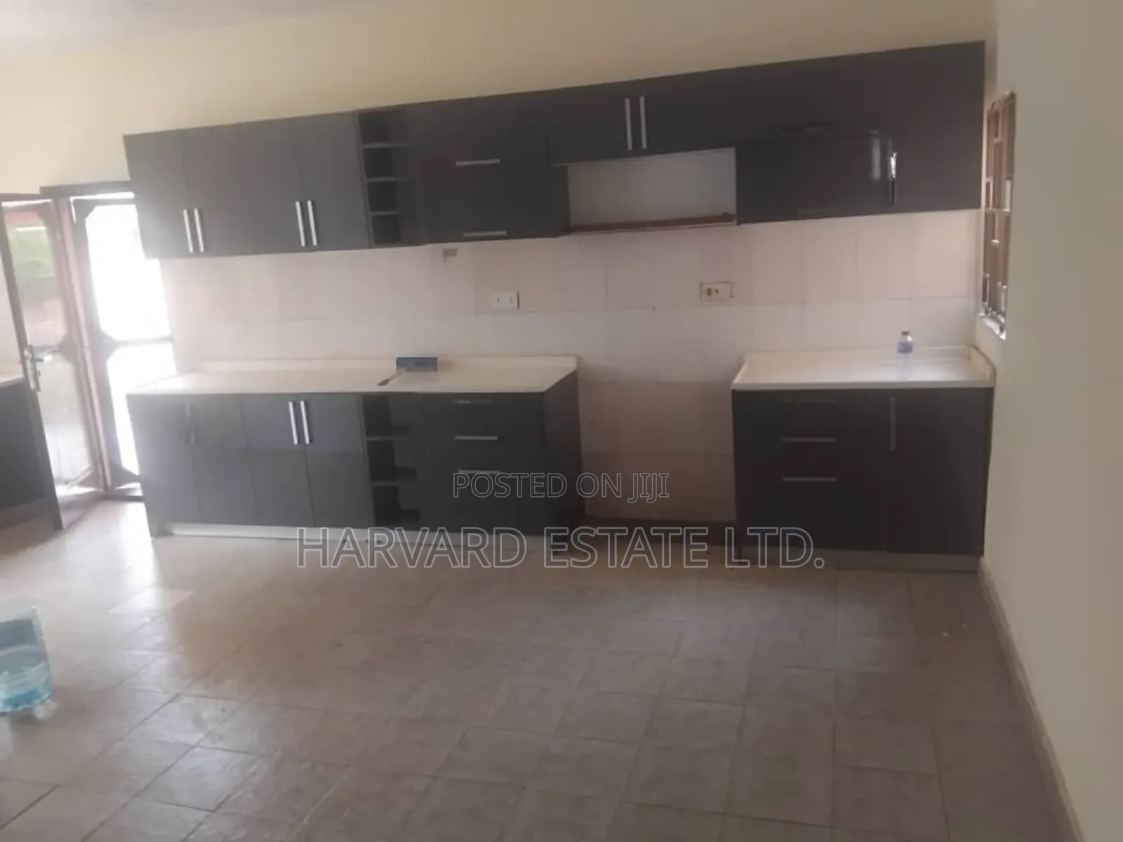 5bdrm House in Santasi, Kumasi Metropolitan for rent