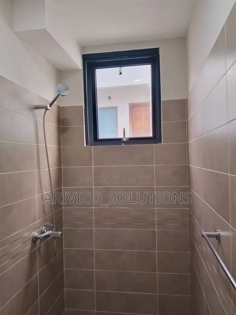2bdrm Townhouse / Terrace in Tse Addo, Accra Metropolitan for rent