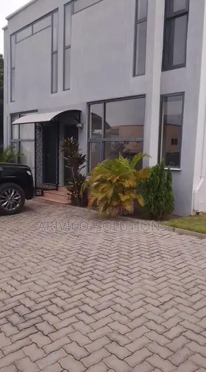 2bdrm Townhouse / Terrace in Tse Addo, Accra Metropolitan for rent
