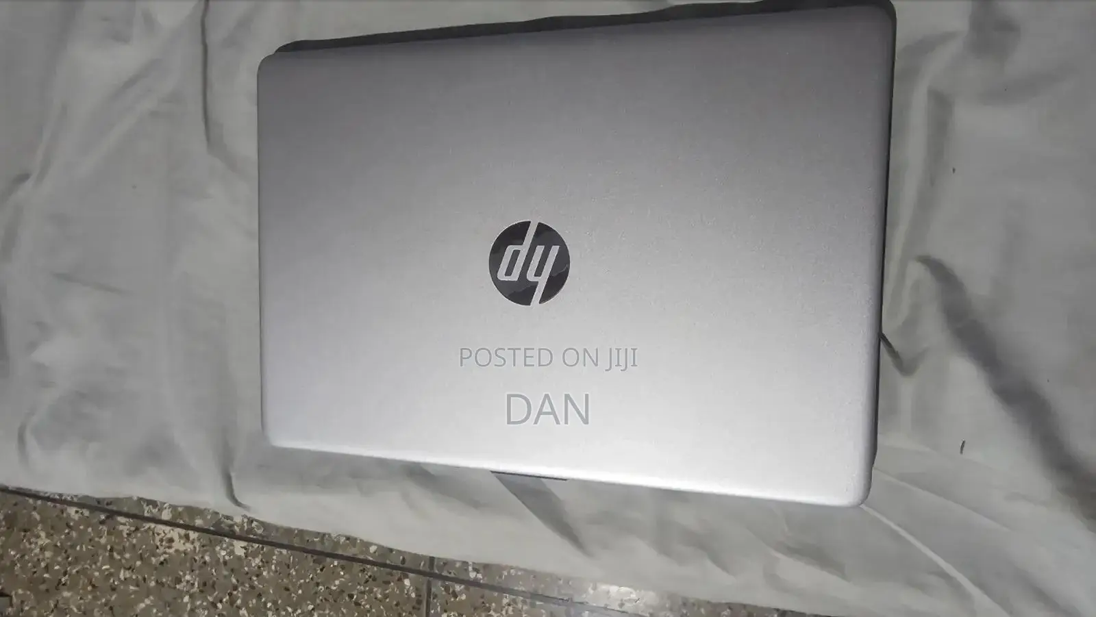 Laptop HP 14-dq1088wm 8GB Intel Core i5 HDD 128GB