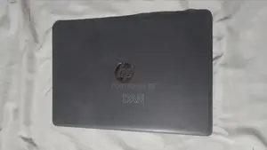 Laptop HP 14-dq1088wm 8GB Intel Core i5 HDD 128GB