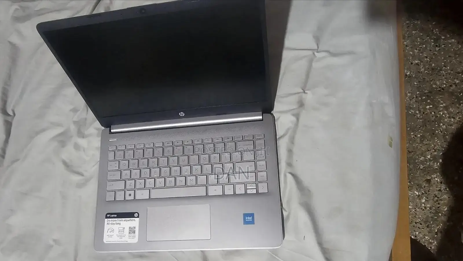 Laptop HP 14-dq1088wm 8GB Intel Core i5 HDD 128GB