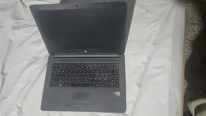 Laptop HP 14-dq1088wm 8GB Intel Core i5 HDD 128GB