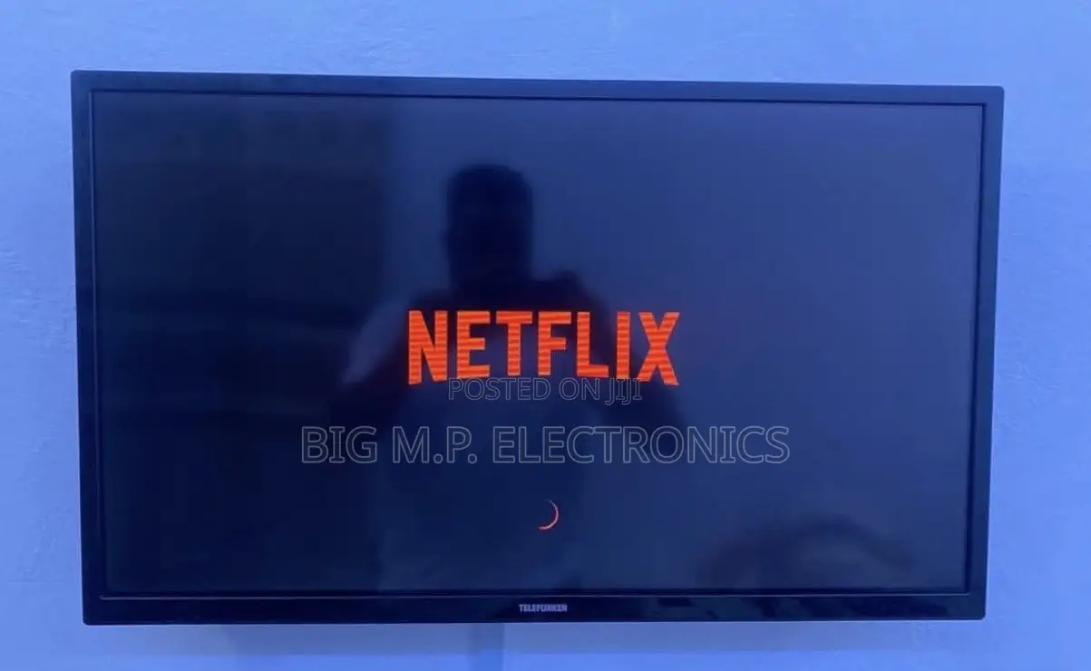 Telefunken 40 Inches Smart Digital Satellite. Full HD Display.