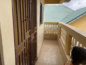 1bdrm Room & Parlour in Amasaman Obeyeyie, Pokuase for rent