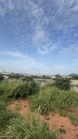 Half Plot of Land for Sale in a Well Developed Gated Community