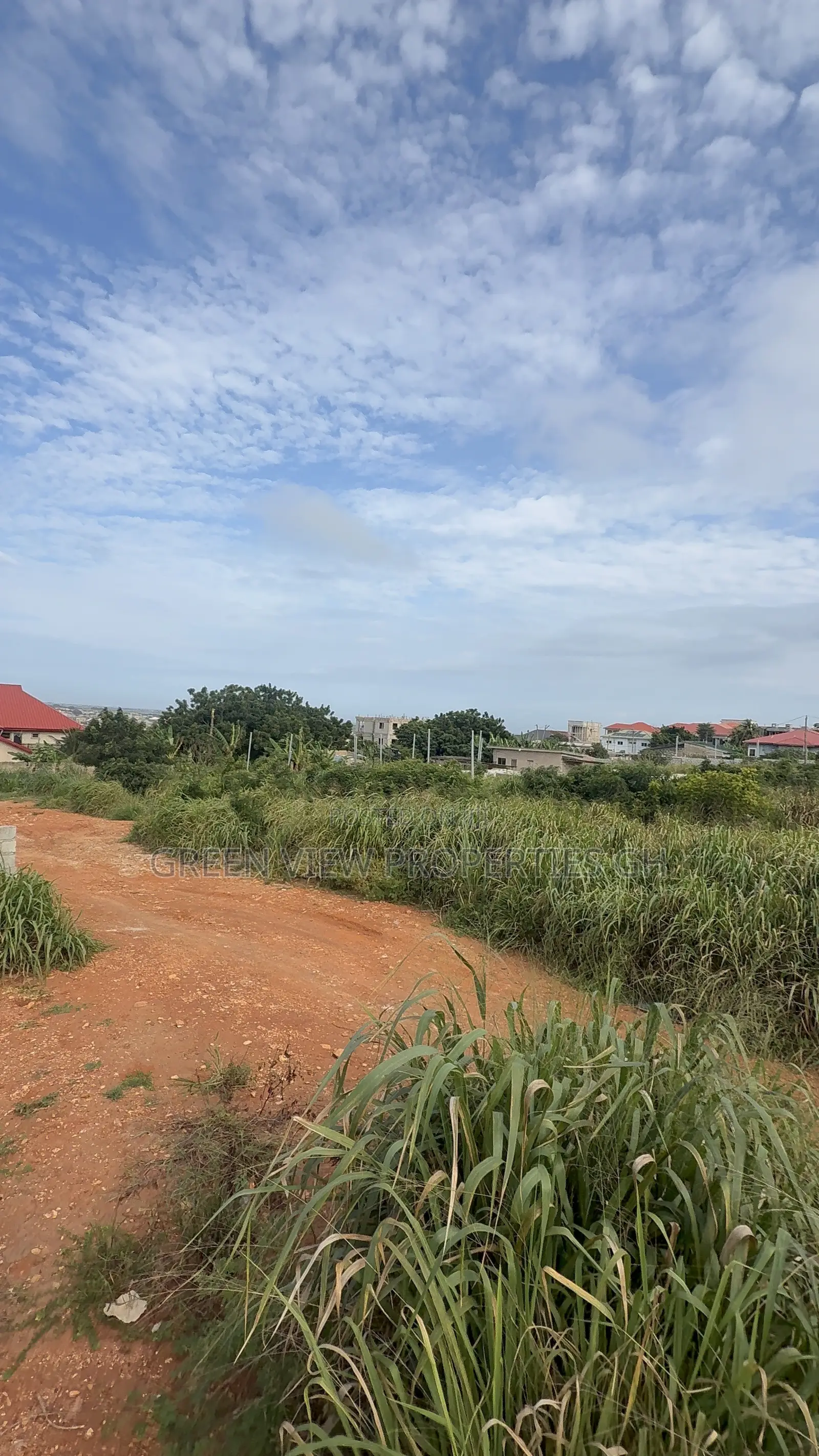 Half Plot of Land for Sale in a Well Developed Gated Community