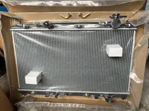 Toyota Camry 2007, 2008, 2009 2010 Radiator (Water Tank)