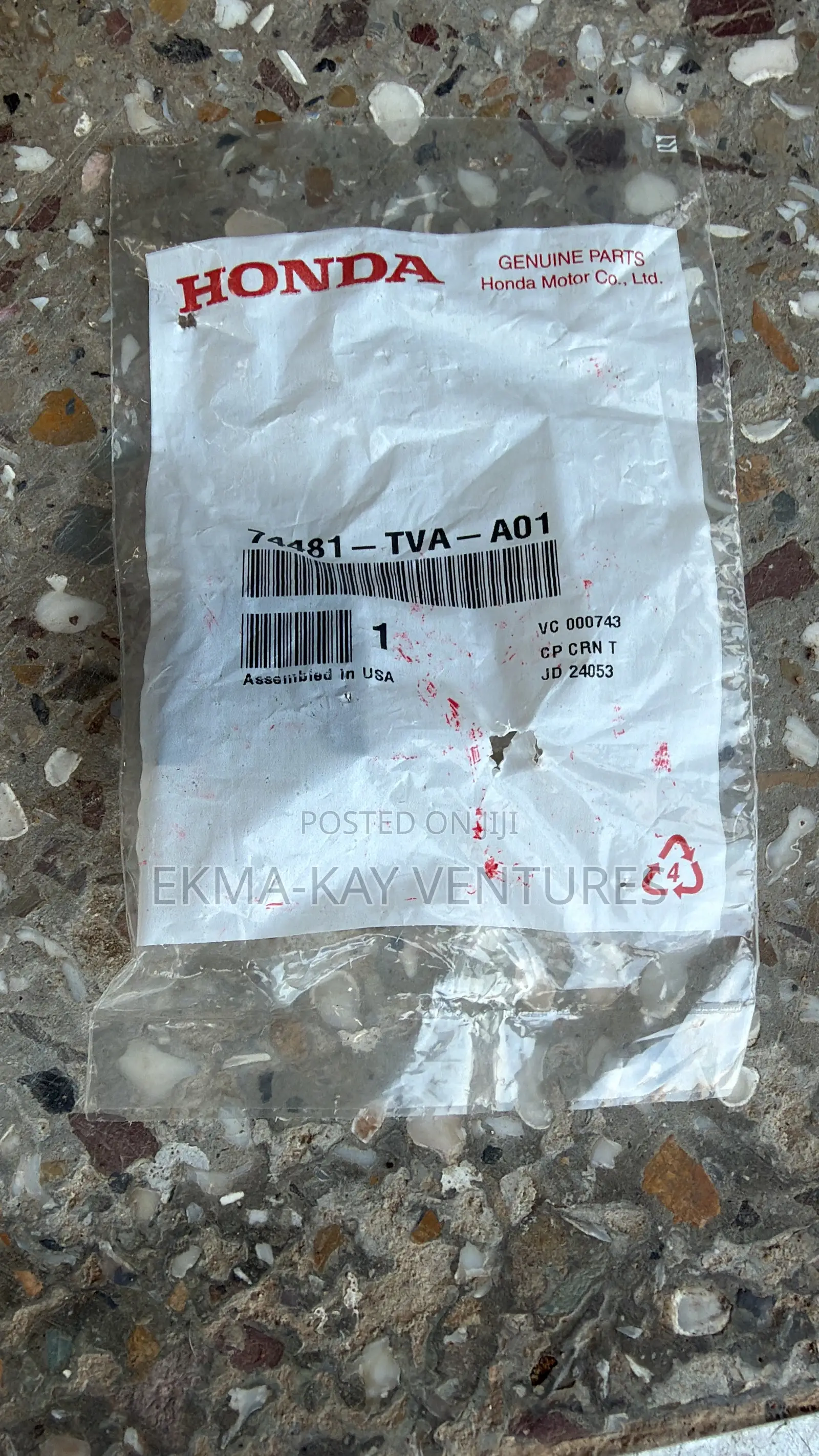 Honda Accord 2018-2022 Fuel Lid Clip