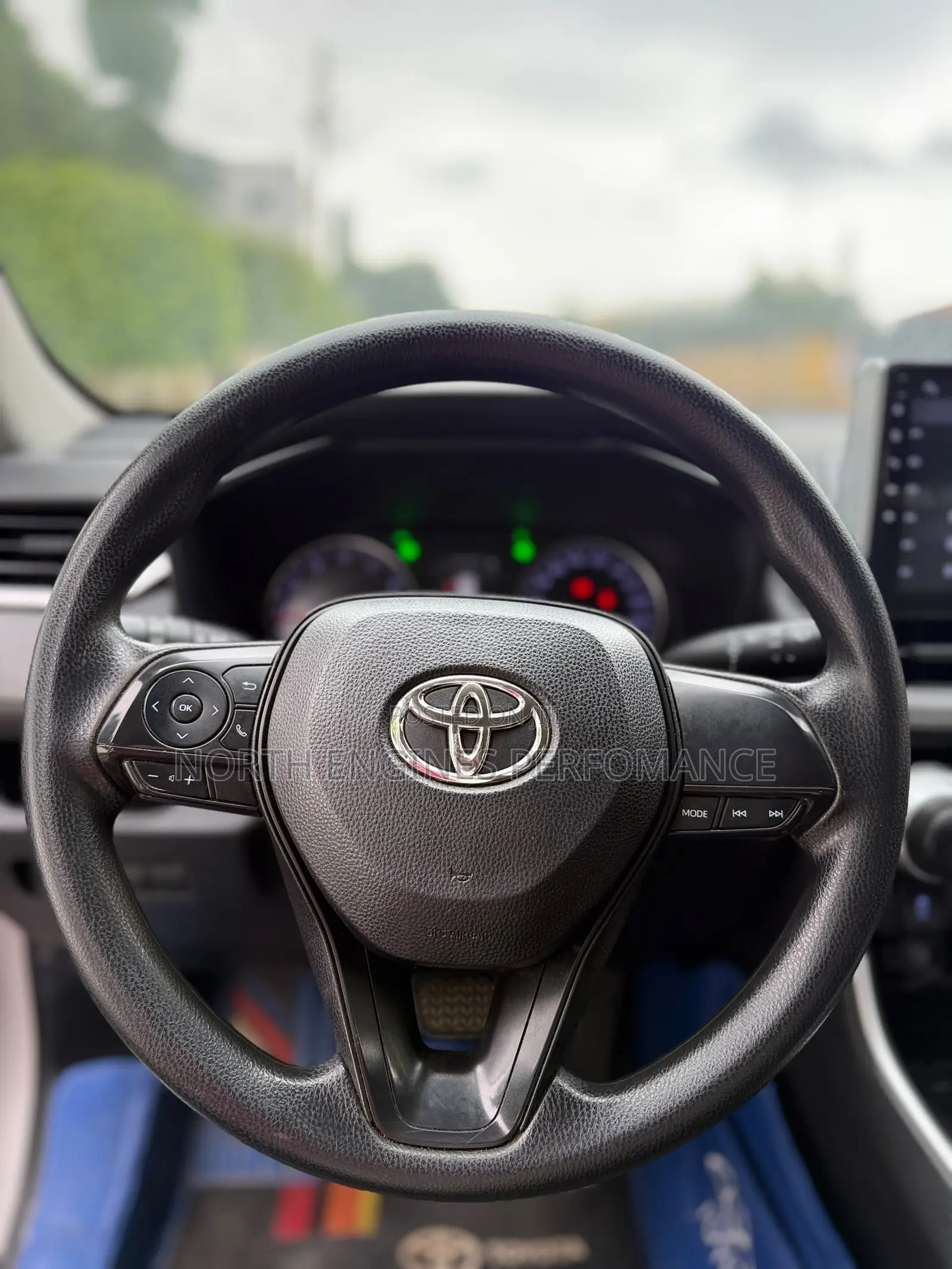 Toyota RAV4 2020 Red