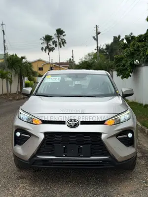 Toyota RAV4 2020 Red