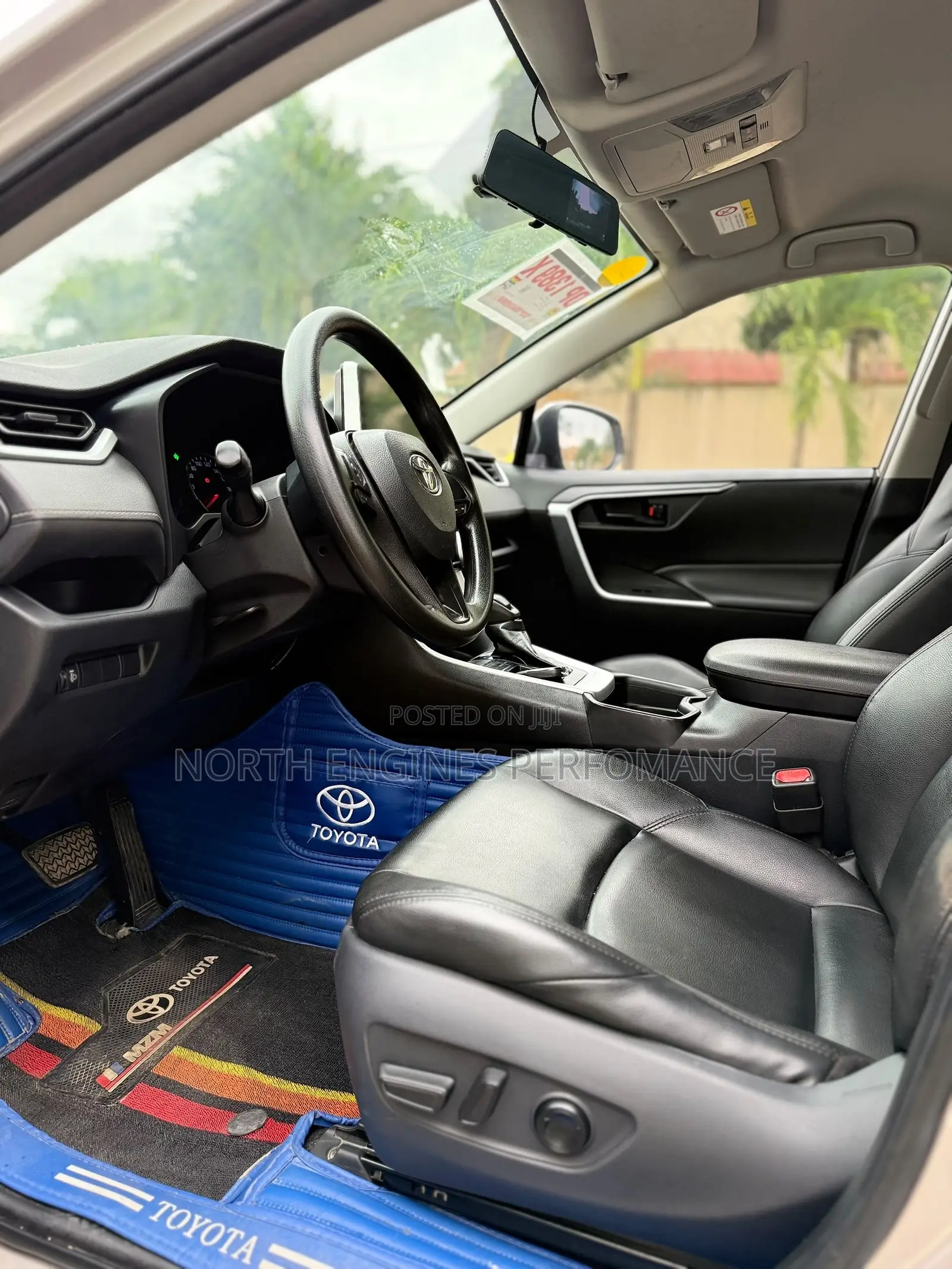 Toyota RAV4 2020 Red