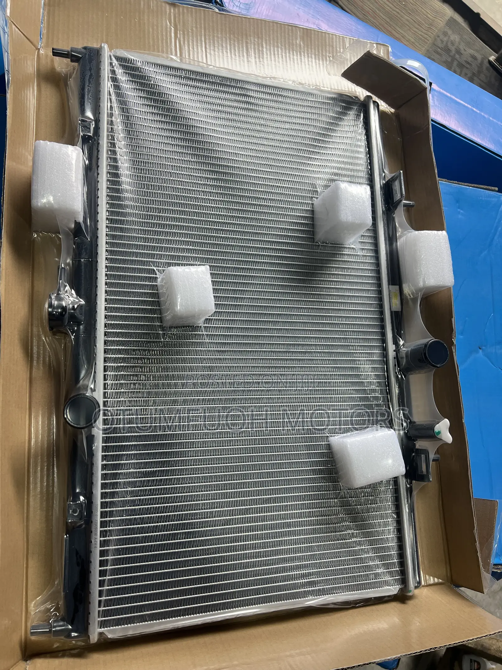 Nissan Sentra 2007 2008 2009 2010 Radiator (Water Tank)