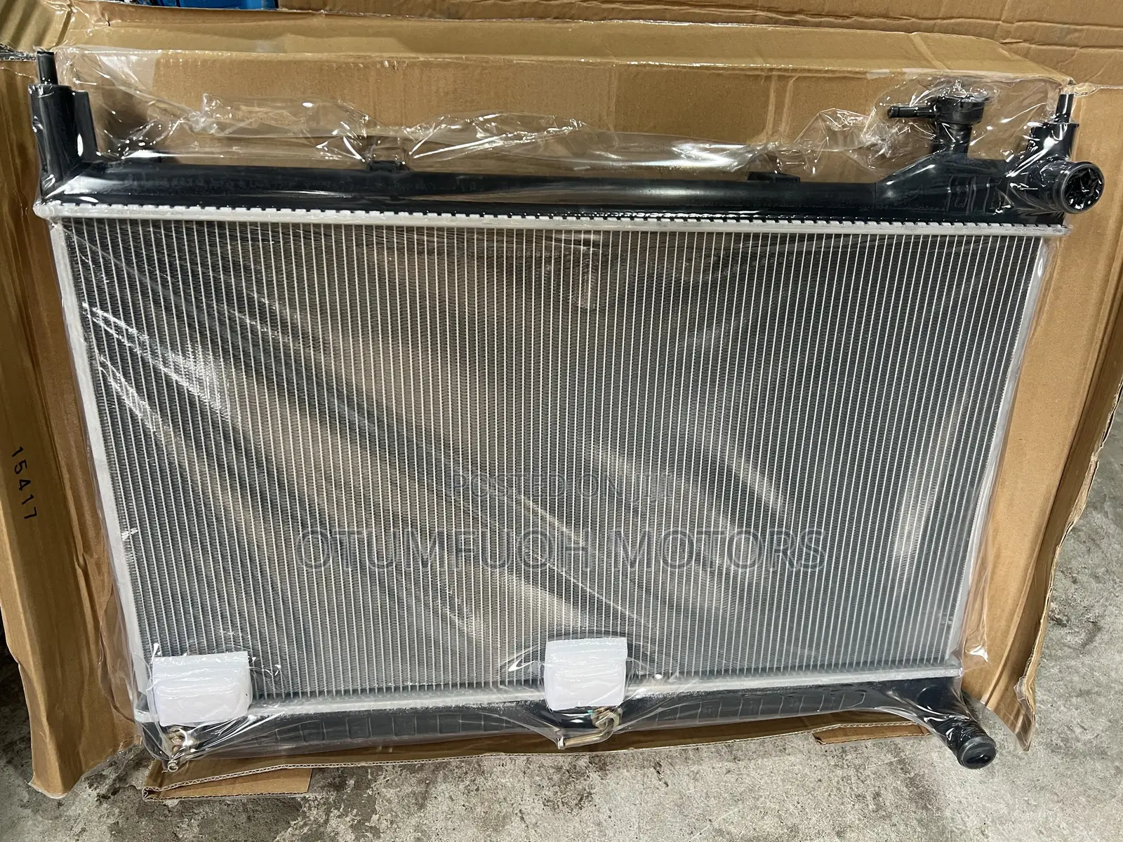 Nissan Murano 2016 2017 2018 Radiator (Water Tank)