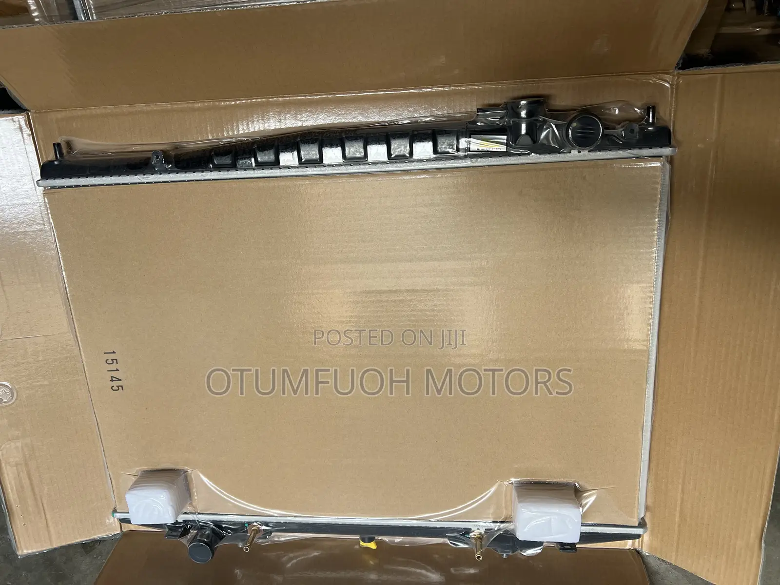 Nissan Hardbody Radiator (Water Tank)