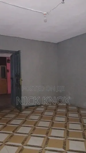 3bdrm Apartment in Barrier, Nungua for rent