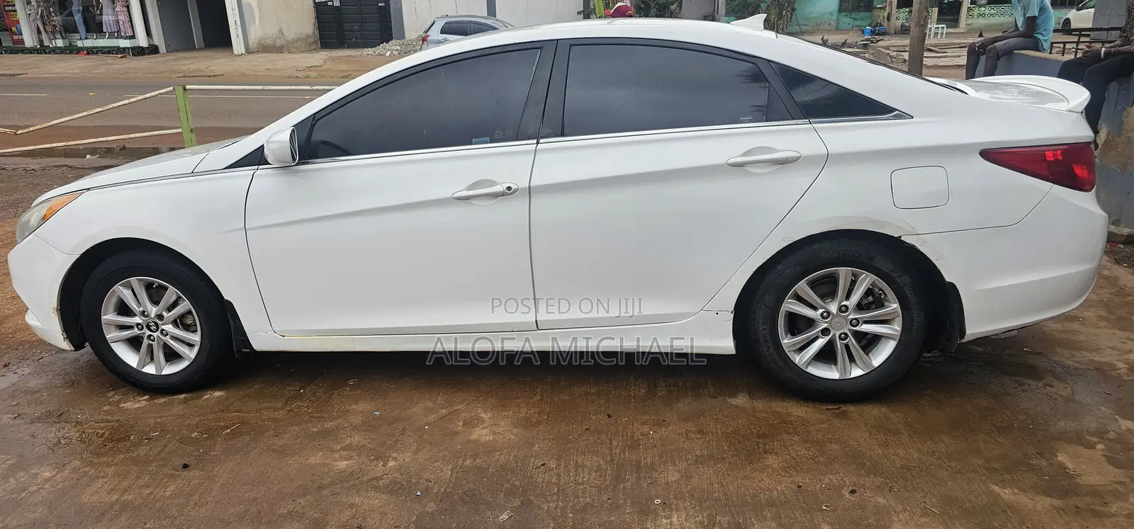 Hyundai Sonata SE 2.0T Sedan FWD (2.0L 4cyl 6A) 2012 White
