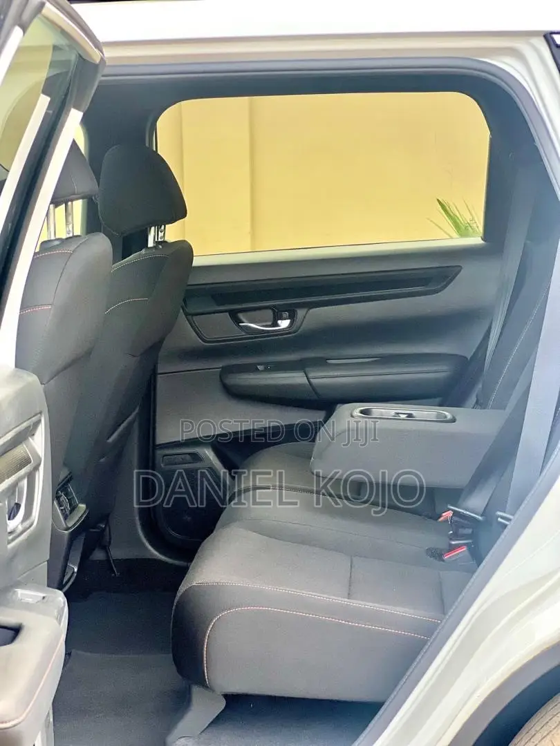 Honda CR-V 2023 White