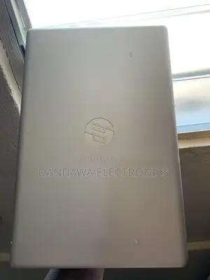Laptop HP 16GB AMD HDD+SSD 256GB
