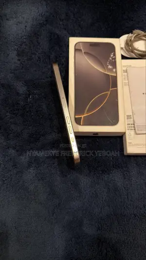 Apple iPhone 16 Pro Max 512 GB Gold