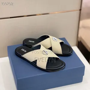 Evelyn's Unisex Fashion