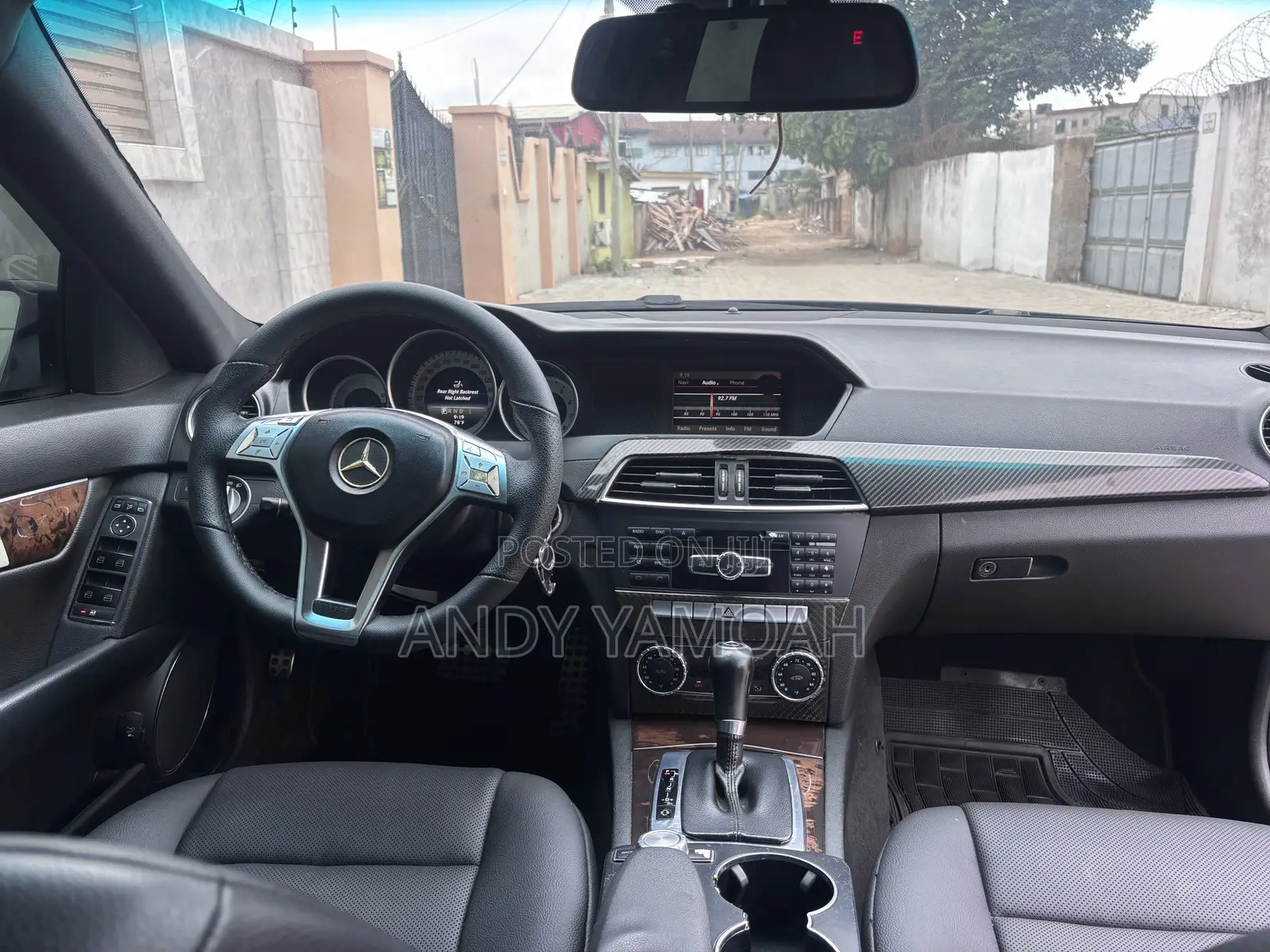 Mercedes-Benz C250 2014 Blue