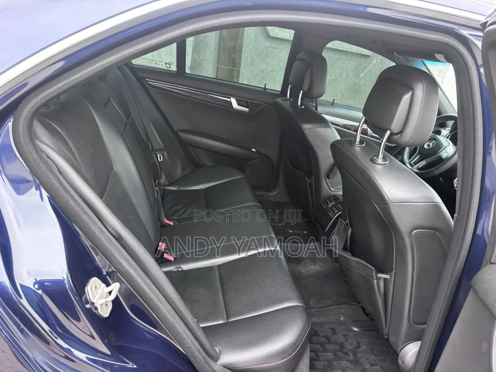 Mercedes-Benz C250 2014 Blue