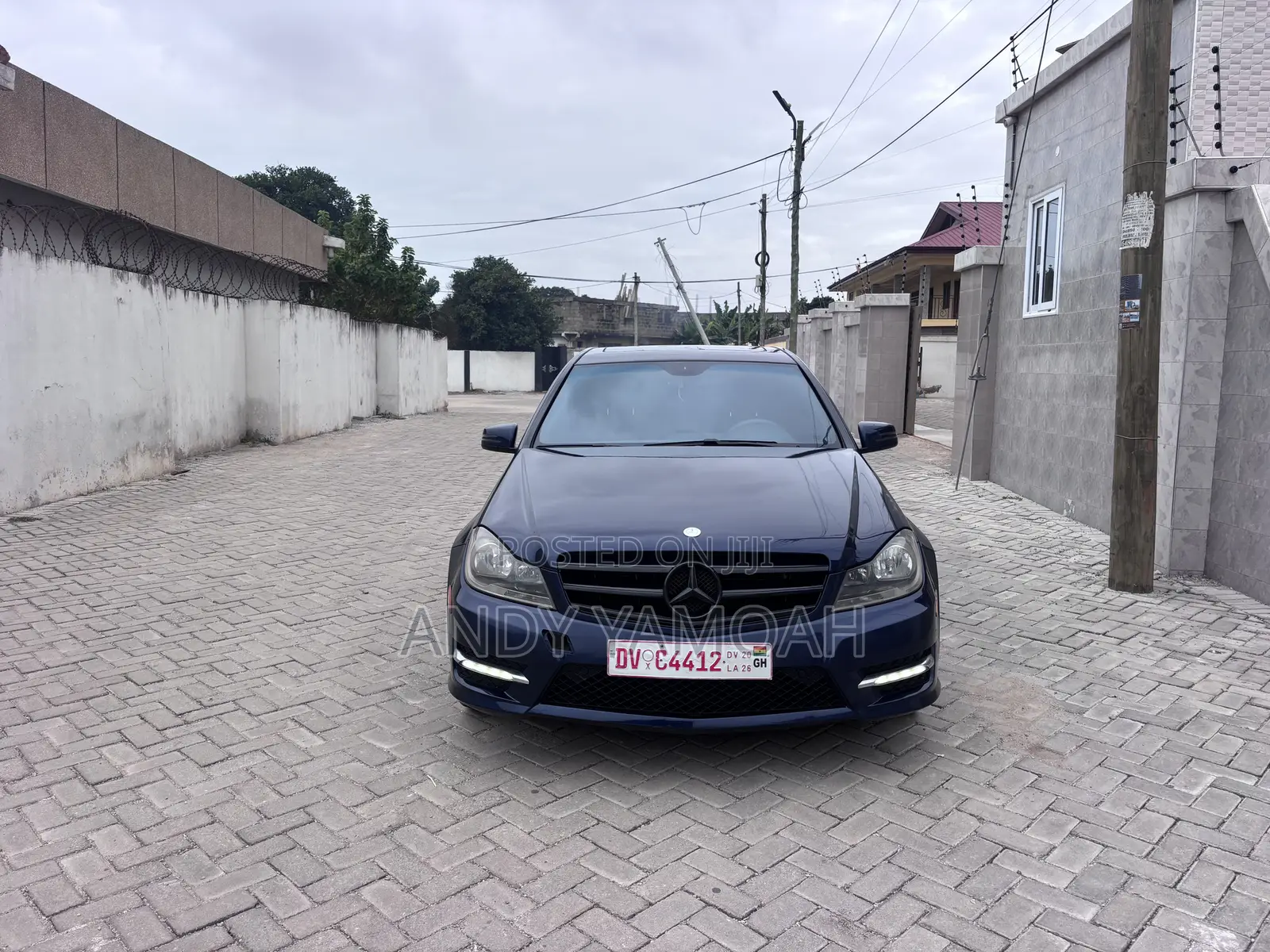 Mercedes-Benz C250 2014 Blue