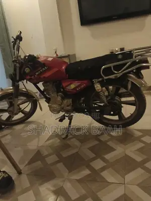 Royal Motorcycle 2026 Red
