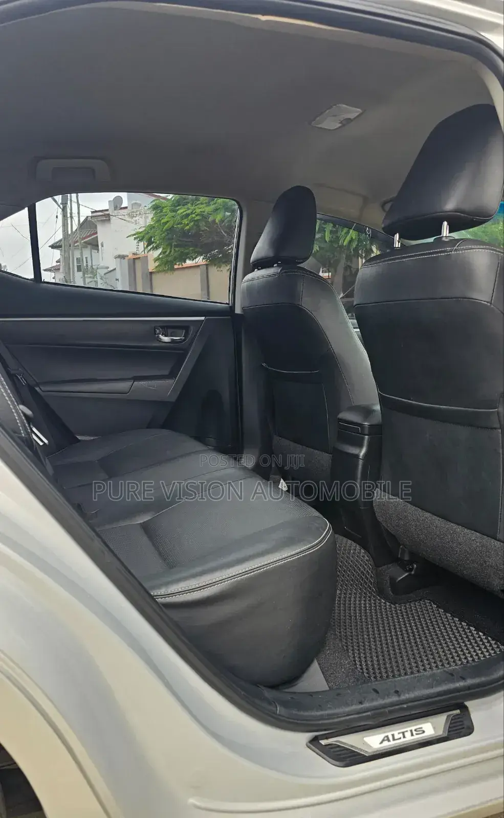 Toyota Corolla Altis 2019 Silver