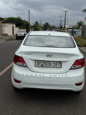 Hyundai Accent SE Sedan 2016 White
