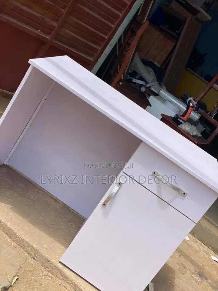 Shop Desk and Office Counter