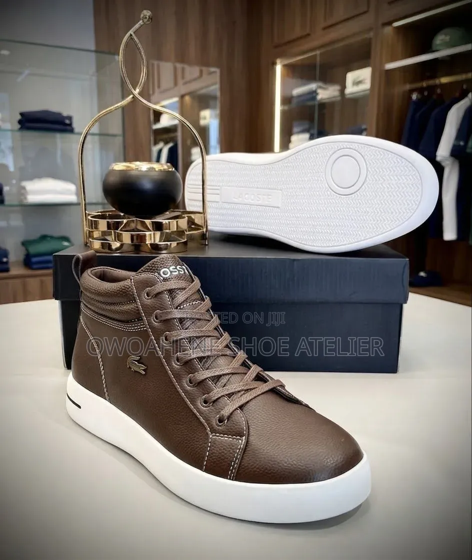 Lacoste Straightset Insulac High-Top Sneaker In