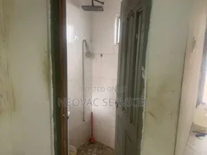 1bdrm Apartment in Little Roses Area for rent
