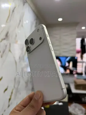 Apple iPhone 17 Pro 256 GB White